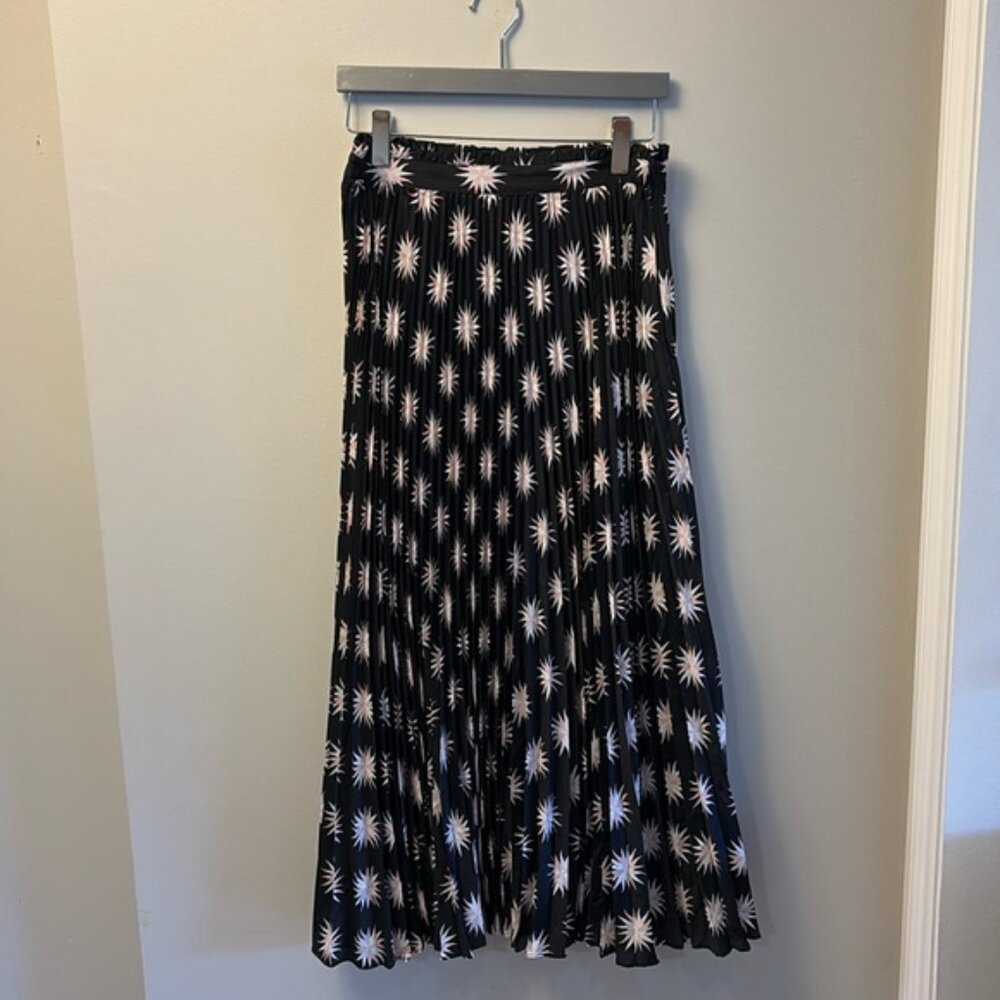NWOT Anthropologie Abstract Print Accordion Style Maxi Skirt Size Medium